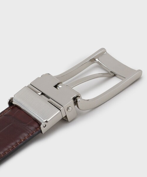 美品 TAKEO KIKUCHI クロコダイル 本革 ベルト TAKEO KIKUCHI（タケオキクチ） ベルト クロコ型押しリバーシブル