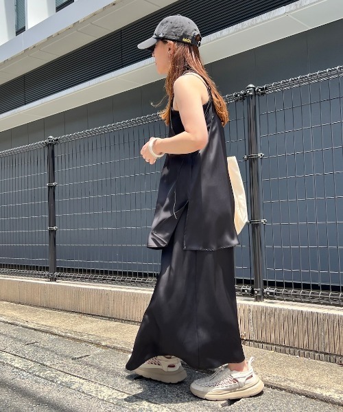 ★期間限定セール中★【2点セット】サテンキャミドレス レイヤードキャミ ティアードラッフルサテンキャミワンピース