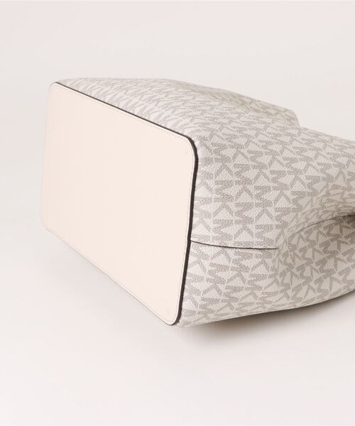 MICHAEL KORS（マイケルコース） トートバッグ FREE ベージュ系その他