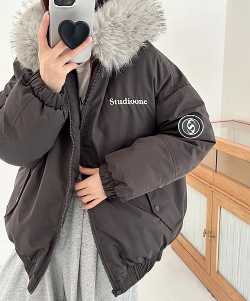 SHEENA（シーナ） ブルゾン アウター ワンポイント刺繍ロゴファー