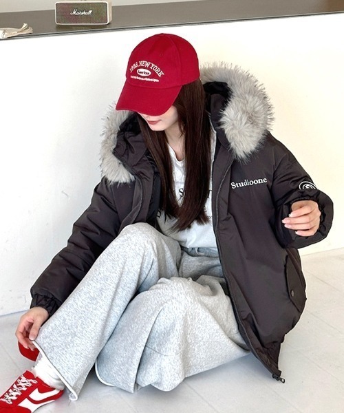 SHEENA（シーナ） ブルゾン アウター ワンポイント刺繍ロゴファー