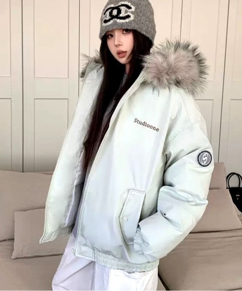 SHEENA（シーナ） ブルゾン アウター ワンポイント刺繍ロゴファー