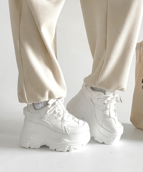 Shoes in Closet（シュークロ） スニーカー 厚底 ダブルソール レース