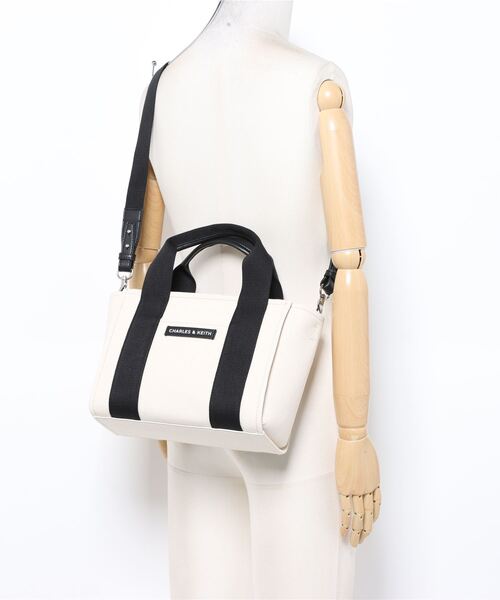 チャールズ＆キース ショルダーバッグ ハンドバッグ 2way ブランド 鞄 カバン レディース ベージュ CHARLES&amp;KEITH チャールズアンドキース CHARLES & KEITH バッグ レディース ブランド