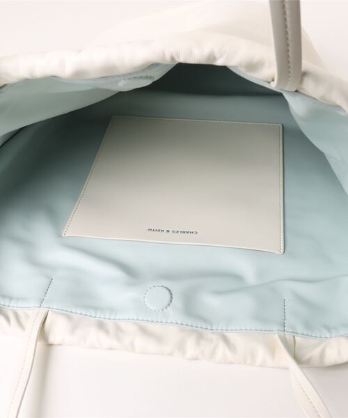 「CHARLES & KEITH」 トートバッグ X-LARGE ブラック レディース