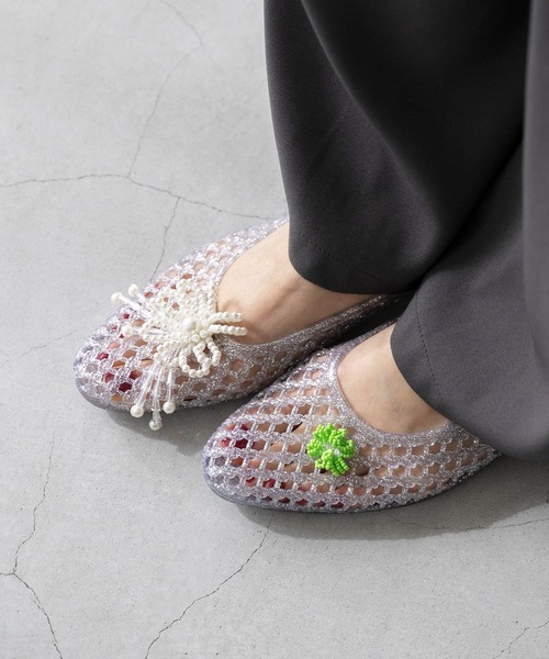 メグえもんハンドメイド♡スワロフスキー入り♡透明とビジューの世界 61 menue（メヌエ） パンプス 歩きやすい アーモンドトゥ クリアメッシュ