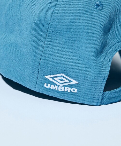 Aooo Aooo刺繍ロゴキャップ 帽子 umbro（アンブロ） キャップ 帽子 × Aooo 6パネル ロゴキャップ メンズ