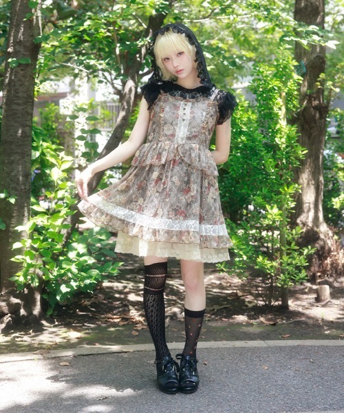 ミュウミュウの黒のレーストリム長袖チュニック myu：loret（ミュウロレット） チュニック フラワーチェックキャミ