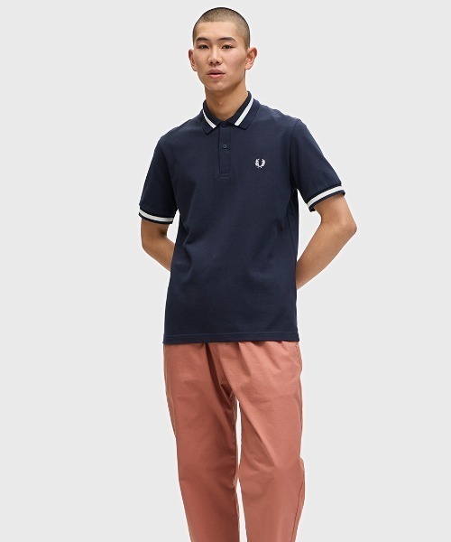 【美品】FRED PERRY ポロシャツ 刺繍ロゴ イングランド製 人気カラー. FRED PERRY ポロシャツ 刺繍ロゴ イングランド製 人気カラー