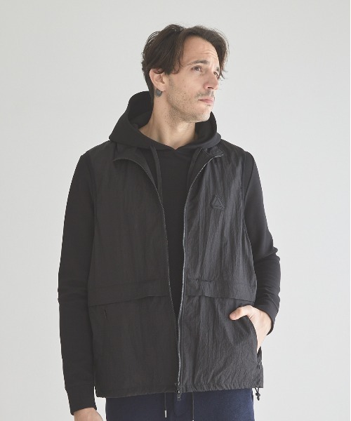 MASNADA マスナダ ジレ ベスト 異素材 変形 L カーキ ウォッシャブル ◇[SMA-MZ-VST]SOLAMONAT(ソラモナ)モッツァレラストレッチ Vネック