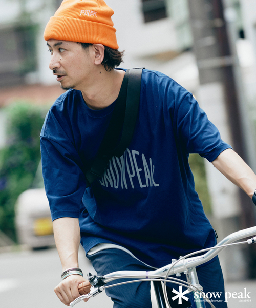 snow peak（スノーピーク） tシャツ 別注 ”トラペゾイド” ロゴTシャツ