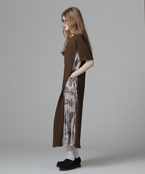 国内発送☆AVIREX☆PLEATED CAMO MIX GATHER POCKET ONE PIECE AVIREX ワンピース PLEATED CAMO MIX GATHER POCKET ONE PIECE