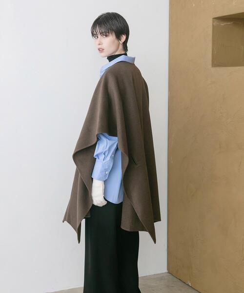 専用　レオナール　カシミアポンチョ カシミア100%※ブラックポンチョ 最高級生地です＾＾ 黒革 コート RAG