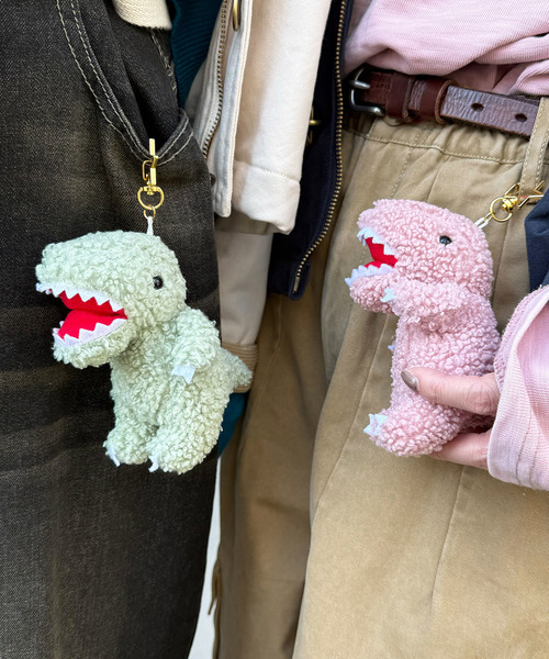 DOUBLE NAME（ダブルネーム） キーホルダー 「m:rex」もこもこ恐竜