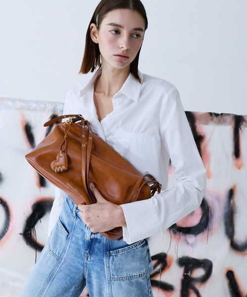 CHARLES ＆ KEITH（チャールズ&キース） ショルダーバッグ バッグ Rey