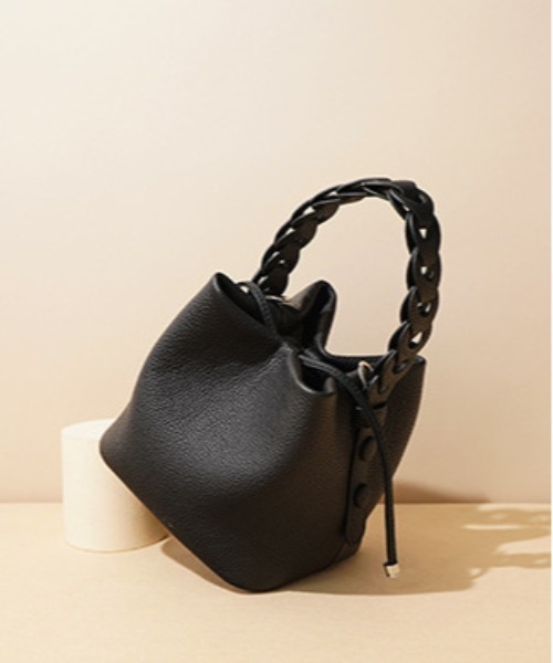 ショルダーバッグ バッグ 「NiiNa」「高品質牛革」2wayスクエアレザー 