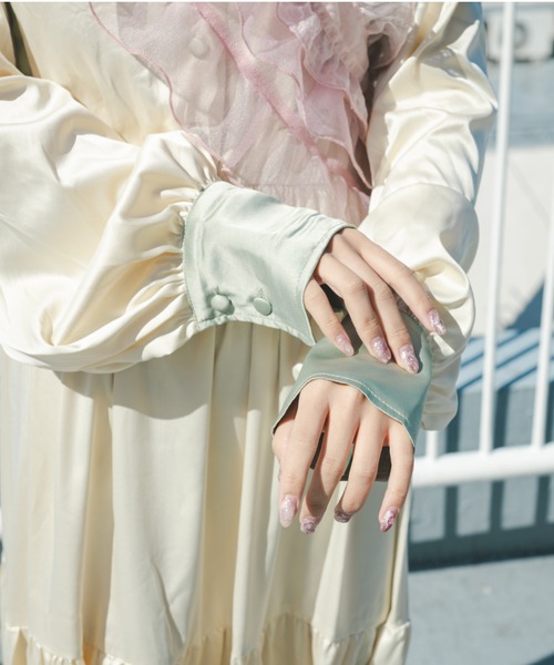 「kutir」 長袖ワンピース LARGE アイボリー レディース_画像4