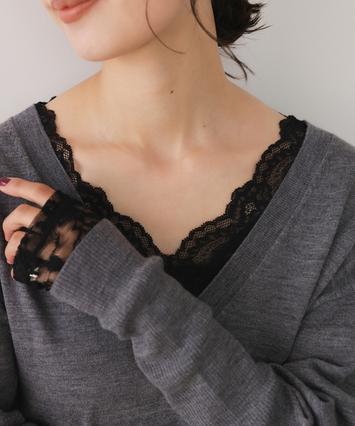 SLOBE IENA（スローブイエナ） tシャツ 「追加」Vネックレーストップス