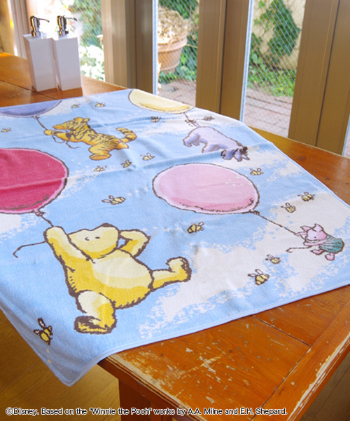 Disney タオル Lifestyle Collection くまのプーさん 風船 バス