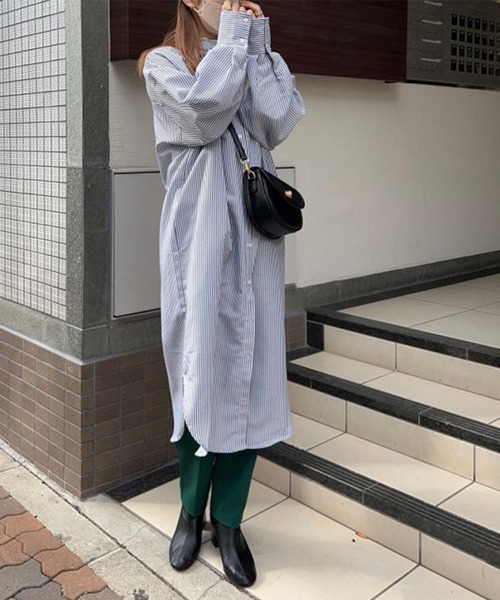 Isn't She？（イズントシー） シャツワンピース ストライプバンド