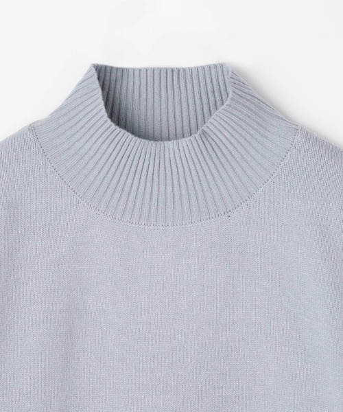 NICOLE white（ニコルホワイト） ニット セーター バックスリット