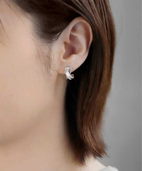 ANEMONE（アネモネ） ピアス クロスメタルミル打ちピアス レディース