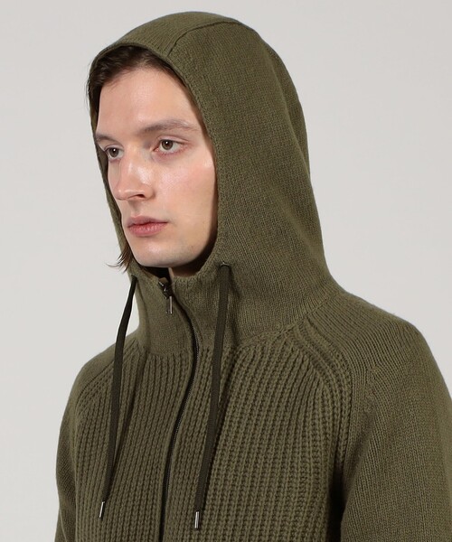 【新品】ヘルノ ニットブルゾン 46 新品】ヘルノ ニットブルゾン 46 HERNO ブルゾン アウター フーデッド