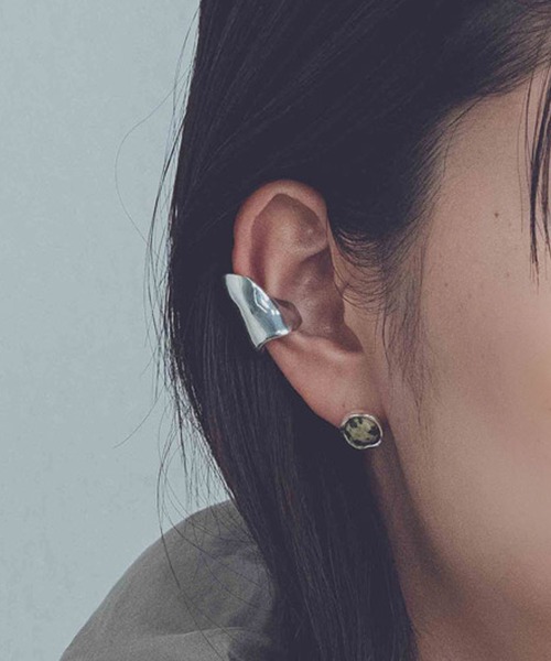 ヴィンテージボタンボタニカルイヤーカフ whoseA（フーシー） イヤーカフ 「silver925」Botanical EarCuff