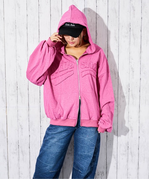 パーカー 「ロゴ刺繍」ピグメントZIPパーカー／立体デザイン