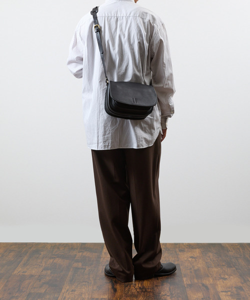 SLOW ショルダーバッグ スロウ / cb-mailbag- クロムステアレザー