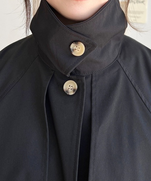 [moment+] пальто с отложным воротником M бежевый женский 