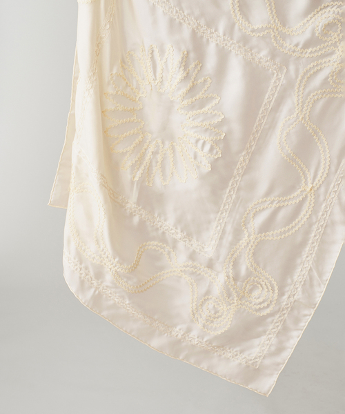 大判、アソースメレ　スカーフ シームレストライアングルリバースカーフ | ASAUCE MELER (Women