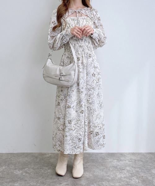i227◯ 45R ワンピース インディゴ 花柄ワンピース INGNI（イング） ワンピース 「WEB限定」デコルテオープン花柄