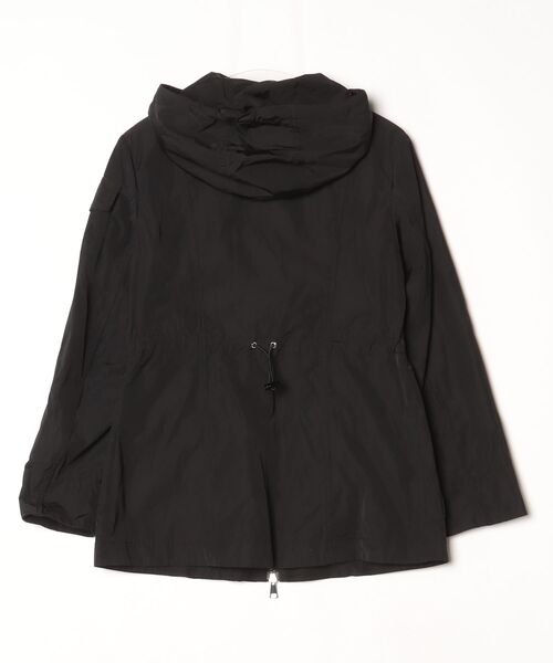 MONCLER（モンクレール） LEANDRO マウンテンパーカー 00 ブラック