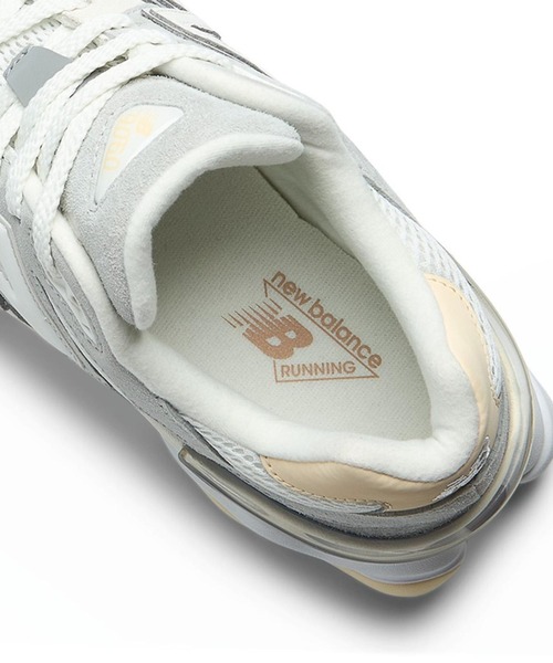 「New Balance」 ローカットスニーカー 23.5cm グレー メンズの画像