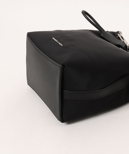 CHARLES ＆ KEITH（チャールズ&キース） ショルダーバッグ バッグ Levy