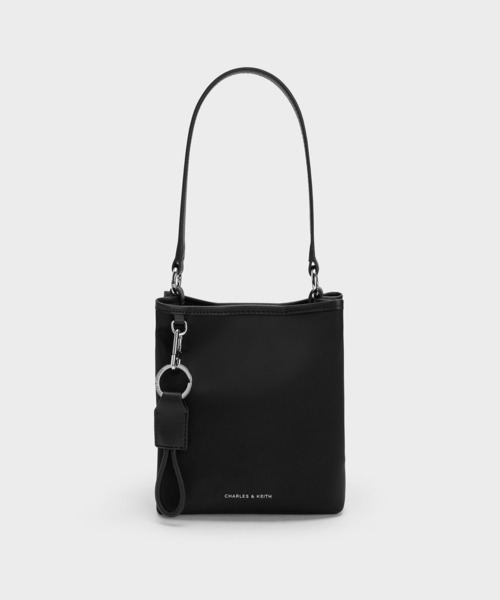 CHARLES ＆ KEITH（チャールズ&キース） ショルダーバッグ バッグ Levy