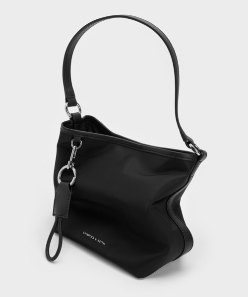 CHARLES ＆ KEITH（チャールズ&キース） ショルダーバッグ バッグ Levy