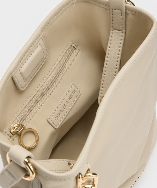 CHARLES ＆ KEITH（チャールズ&キース） ショルダーバッグ バッグ Levy