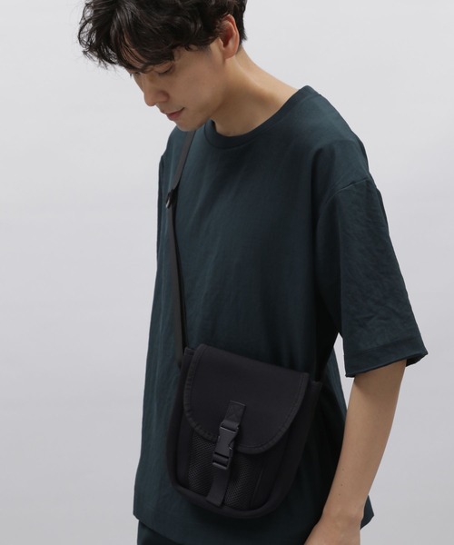 LAKOLE（ラコレ） ショルダーバッグ ネオプレンバックルミニショルダー