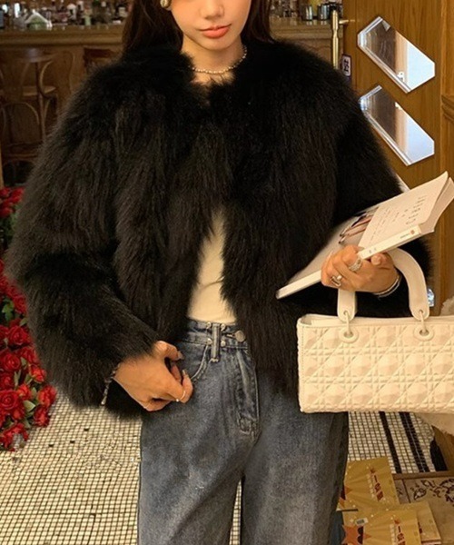 Ritomo De Ricco ノーカラーコート コート フワフワぬくぬくファー Ritomo De Ricco ノーカラーコート コート フワフワぬくぬくファー