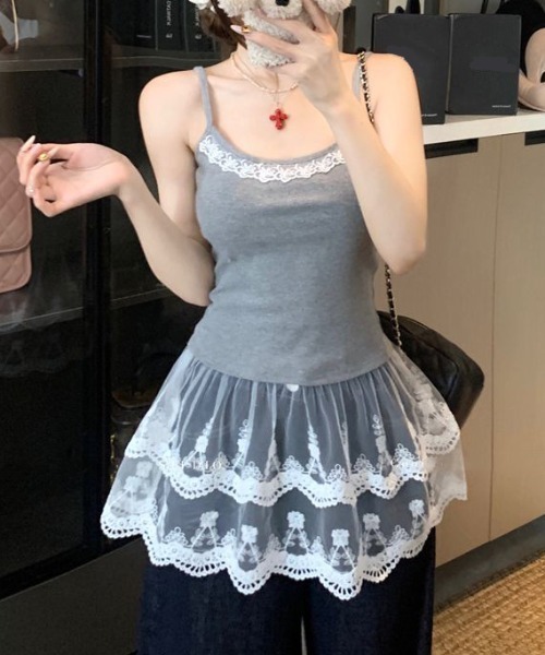 boudoir フミカウチダ vintage レースフリルキャミ アンティーク boudoir フミカウチダ vintage レースフリルキャミ アンティーク