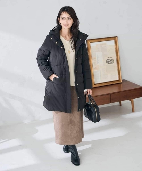 a.v.v（アー・ヴェ・ヴェ） ダウンコート ダウンジャケット フーデッド