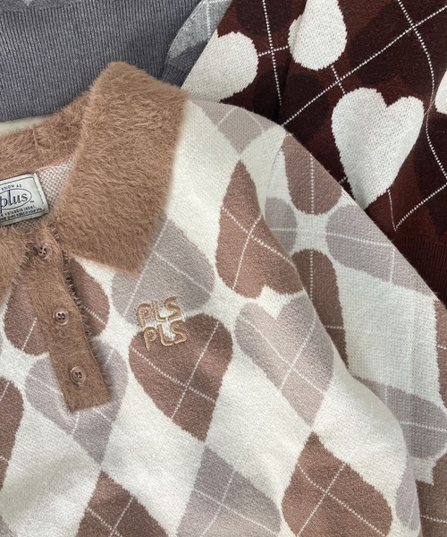 AS KNOW AS（アズノゥアズ） ニット セーター衿フェザー ワンポイント