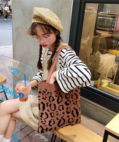 aimoha（アイモハ） トートバッグ レオパード柄のa4サイズの入るニット