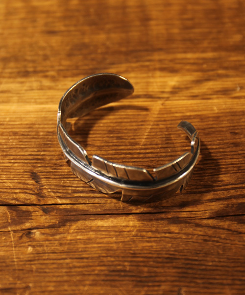 バングル 「インディアンジュエリー テイスト」エターナルフェザー ワイド バングル メンズ レディース | amp japan | 07