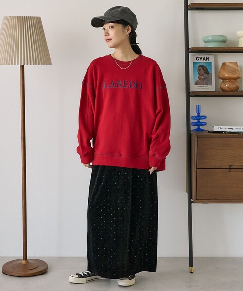 I ♥ N(N) ブラック スウェット　サイズ3 NO NEED トレーナー スウェット 袖フラワー刺繍 クルーネック