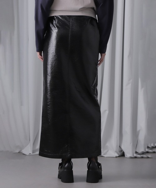 ROSE BUD（ローズバッド） スカート (CREOLME)パテントレザーライク