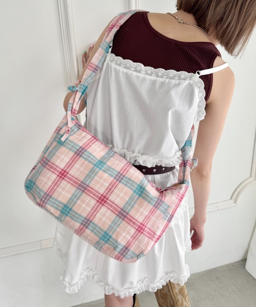 SOLLON. ショルダーバッグ バッグ チェック柄くしゅくしゅ