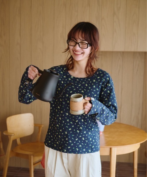 common gull products. tシャツ 小さなお花畑のワッフルTEE、芽心